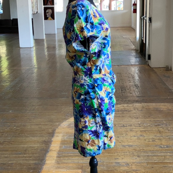 1980s faux wrap floral Hawaii dress - Picture 5 of 9